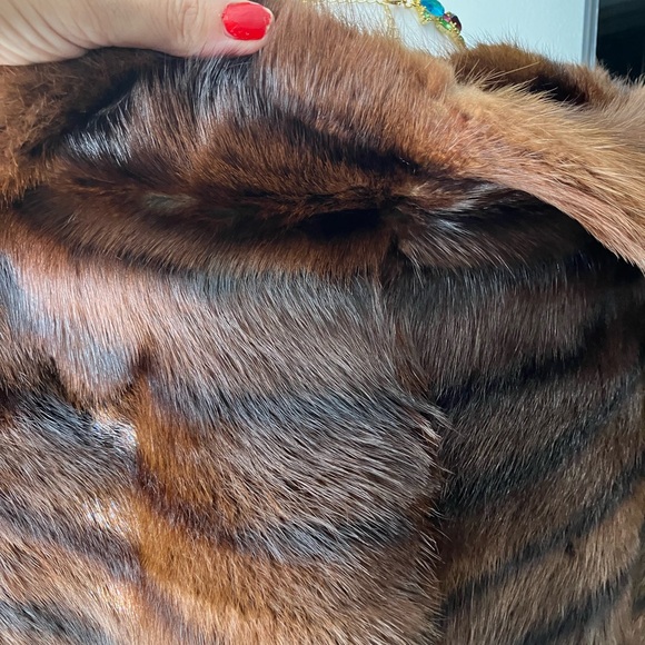 GRAFS FINE FURS Elegant Brown n Blk arm straps Satin Lined 1950s style Vintage - Picture 7 of 15